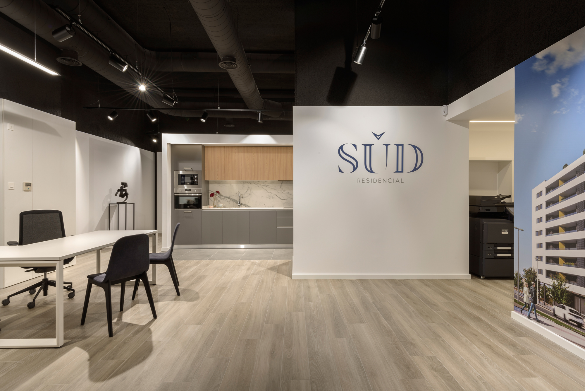 Castillo-Balduz06511BajaHD