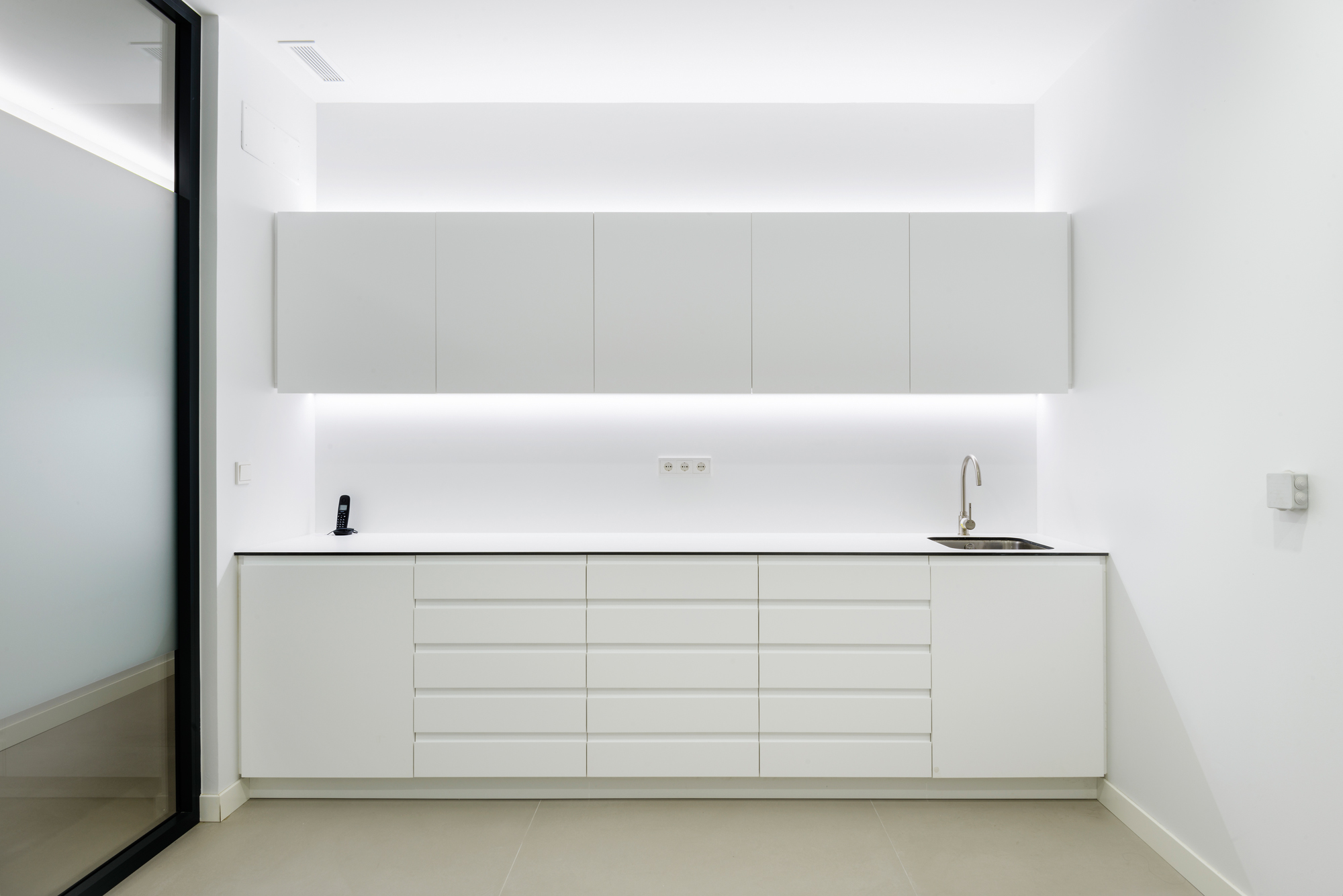 Clinica-Comet79448BajaHD