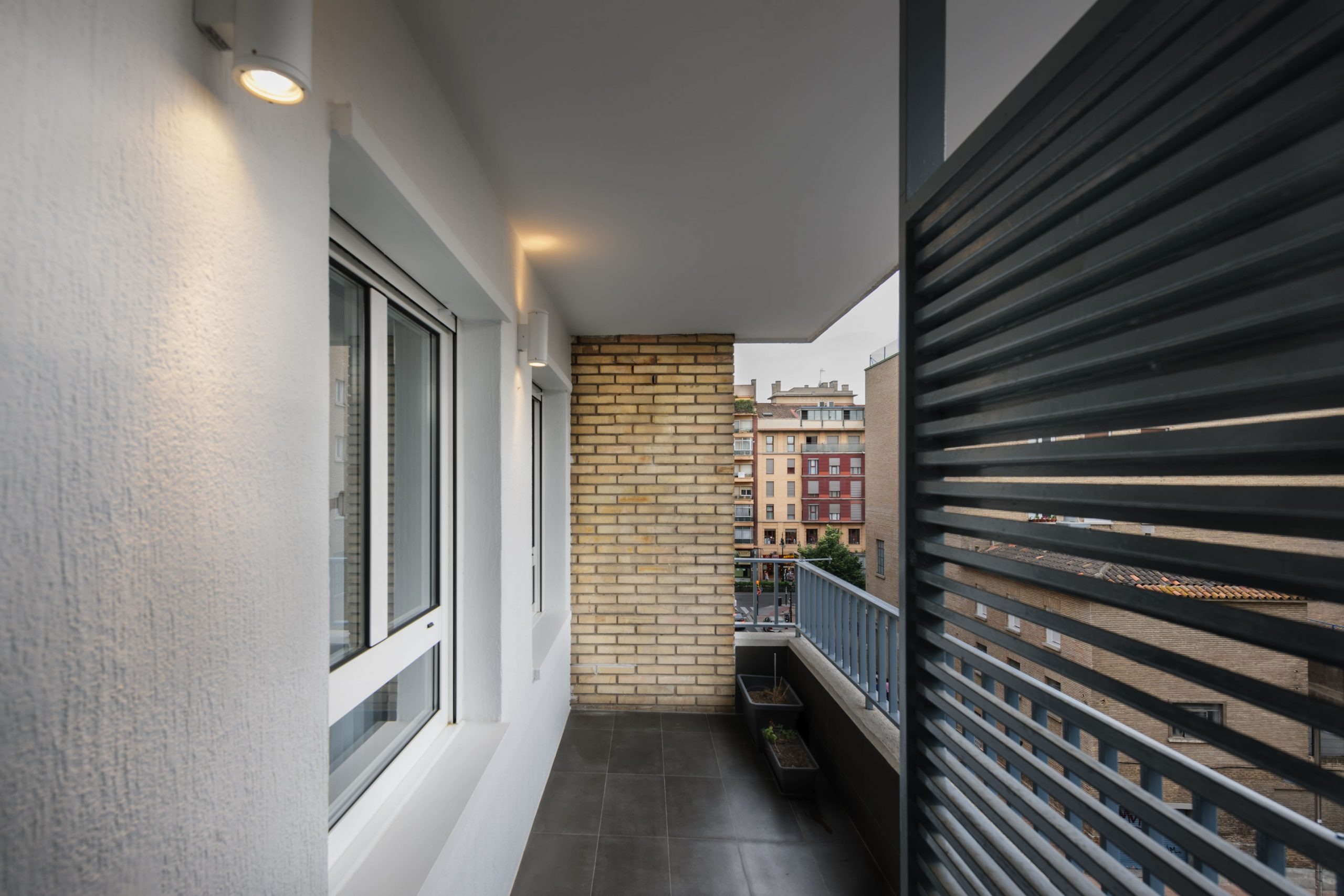 imgi_15_APG5564-2-min-scaled