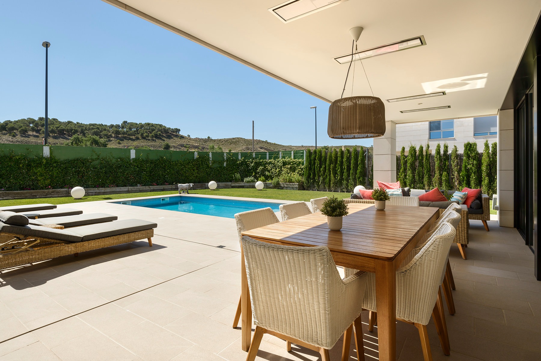 imgi_7_Fontana_72753ALTA