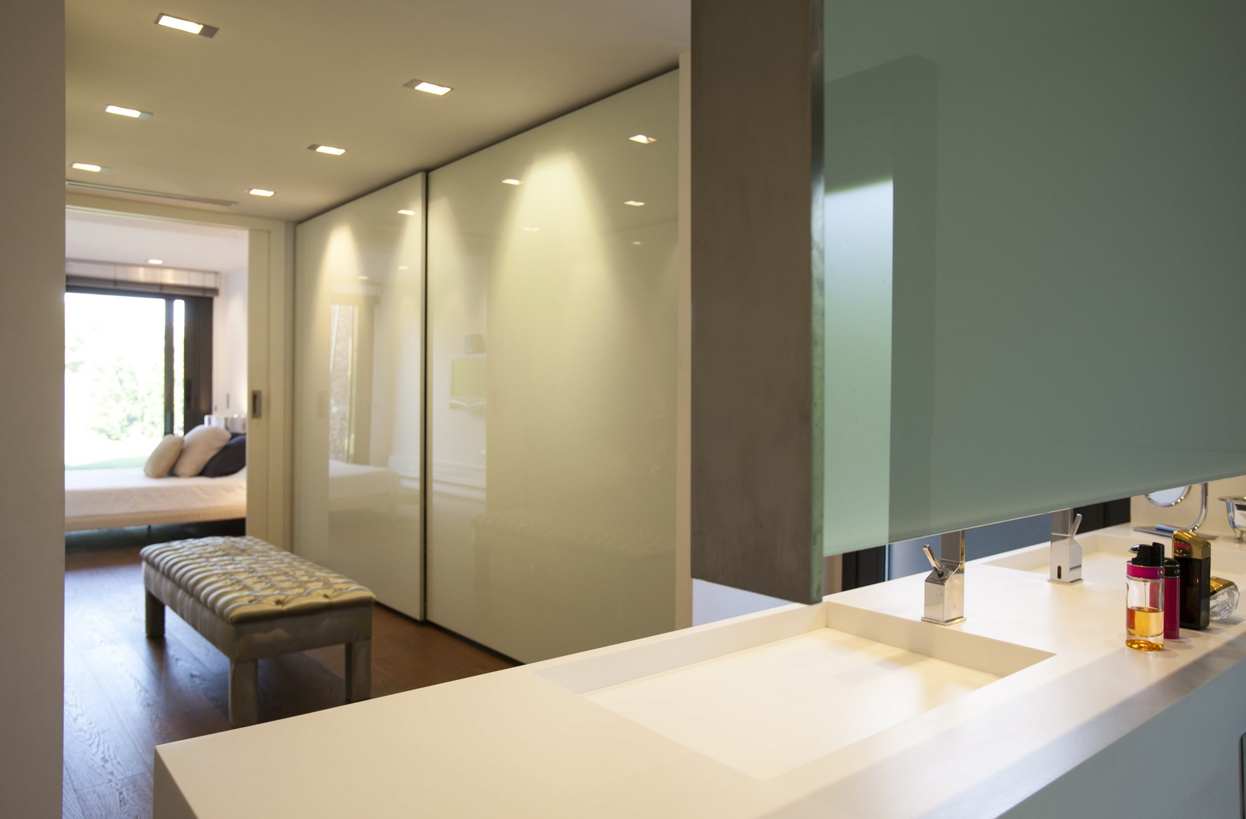 imgi_7_IMG_7708-min-scaled