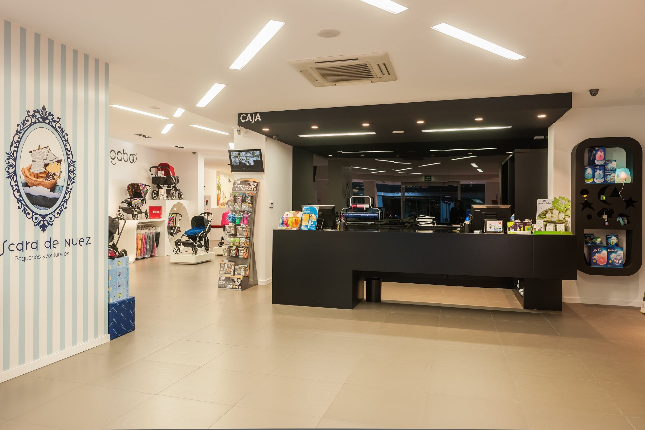 imgi_8_APG7419-min-scaled